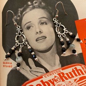 Artisan earrings 🖤